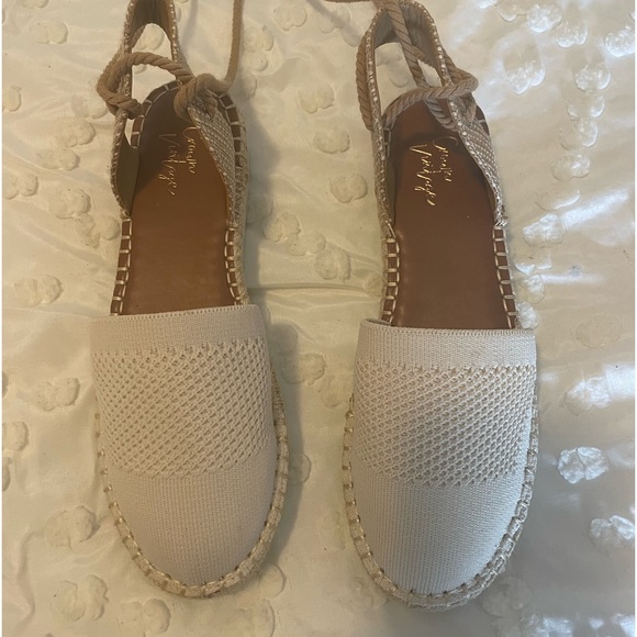 Crown Vintage Espadrille Tie Up Sandal - Picture 1 of 3